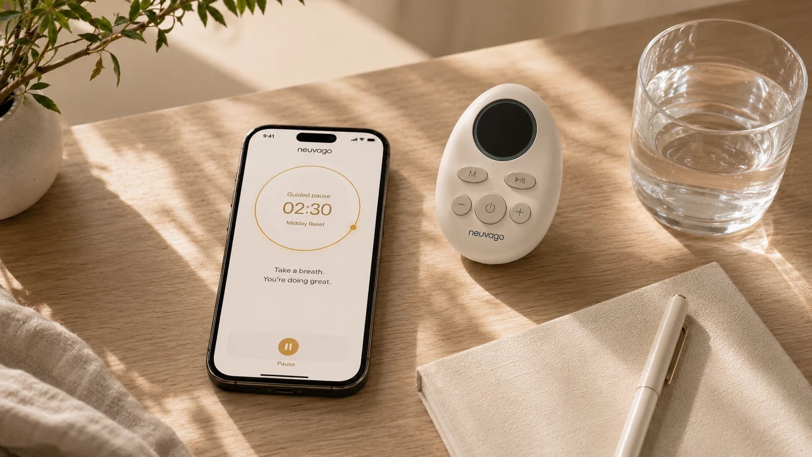 Neuvago device and guided app arranged for a calm daytime pause routine.